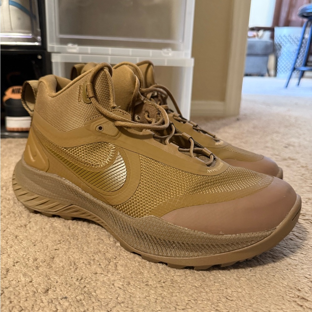 Nike React SFB Hiking Boots